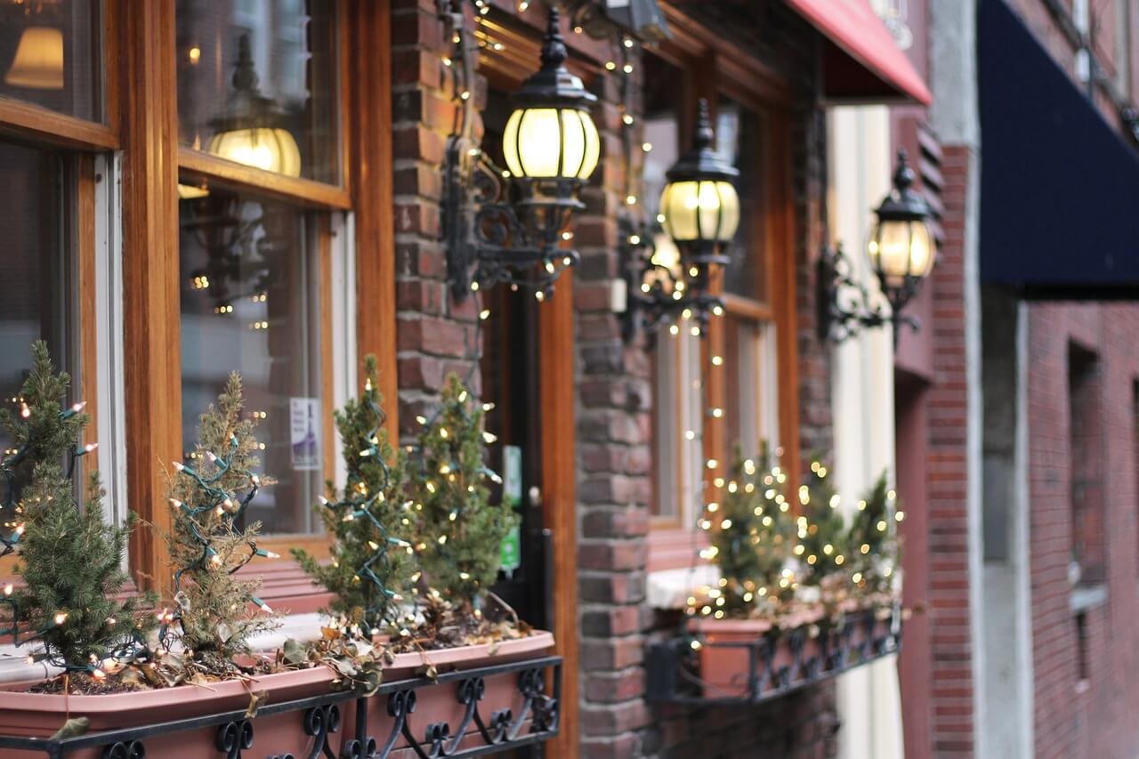 Christmas front of Cafe